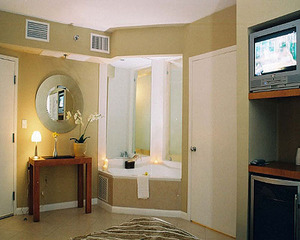 Web-room1-20070516-105908-800