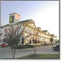 Sun Suites Of New Orleans::Yahoo! Travel