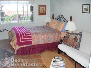Xanadu Ranch GetAway::BedAndBreakfast.com