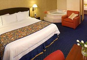 Web-oak_yard-rooms-1
