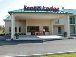 Econo Lodge Inn & Suites