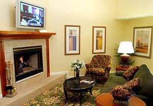 Web-evt_4088-lobby-1