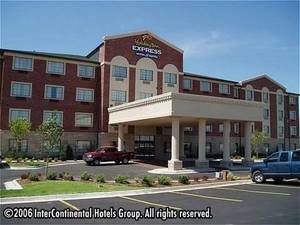 Holiday Inn Express Suites Broken Arrow::Travelocity.com