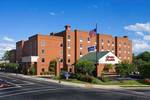 Hampton Inn And Suites Charlottesville-At The University