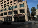 Houlihan's Restaurant and Bar