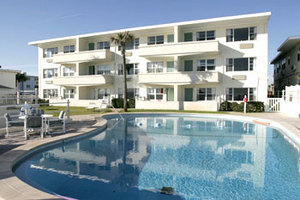 Driftwood Beach Motel::Hotels.com