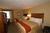 Holiday Inn Express::ProfessionalTravelGuide.com