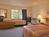 Super 8 Motel - Selma/Fresno Area::ProfessionalTravelGuide.com