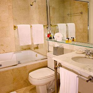 Web-mia_bent-bathr-1