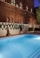 Tn-u54021_pool_01_f