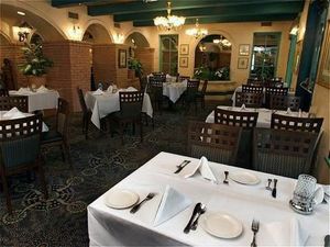Radisson Suites Covina, CA::Travelocity.com