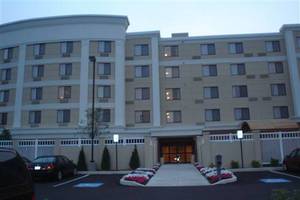 Web-courtyard_by_marriott_45381_0_08052006_0608440000_500