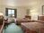 Super 8 Motel - Saukville/Milwaukee Area::Expedia