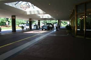 Web-omni_shoreham_hotel_42415_4_07172006_1207544712_500