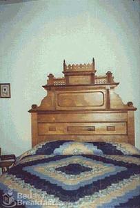 Limestone Inn::BedAndBreakfast.com