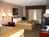 Holiday Inn Express And Suites::Priceline.com