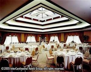 Crowne Plaza Boston-Natick::Travelocity.com