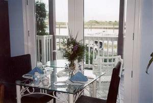 Theodosia's Bed and Breakfast::BedAndBreakfast.com