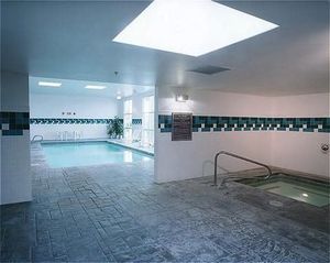 Oxford Suites Yakima::Travelocity.com