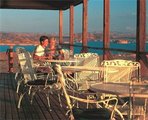 Defiance House Lodge at Bullfrog Marina