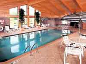 AmericInn Lodge & Suites::Travelocity.com