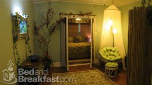 Avenue O B&B::BedAndBreakfast.com