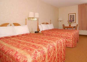 Econo Lodge Metro::Travelocity.com