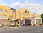 Days Inn & Suites Port Wentworth-North Savannah