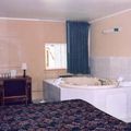 Town House Motor Inn