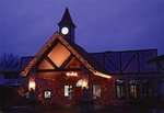 Helm's 4 Seasons Motel