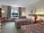Baymont Inn & Suites Peoria::Travelocity.com