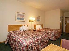 Web-mke_sheb-rooms-2
