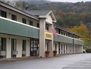 Super 8 Motel::Travelocity.com