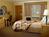 Pinky-017973_room_01_f