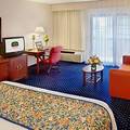 Courtyard by Marriott Jersey City Newport