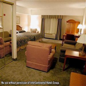 Holiday Inn Select Lafayette-City Centre::Orbitz