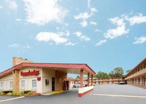 Econo Lodge East Hartford::Travelocity.com