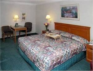 La Quinta Inn Phoenix Thomas Road::Travelocity.com