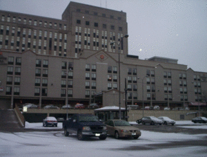 Web-1972885-holiday_inn_hotel_suites_downtown-chicago
