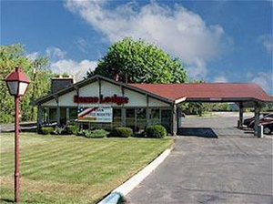 Econo Lodge South Buffalo::Hotels.com