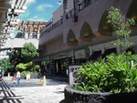 Ala Moana Gift Lode::Yahoo! Travel