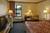 Howard Johnson Express Inn Scott Lafayette::Hotels.com