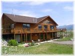 Johnstad's B&B and Log Guest Cabin