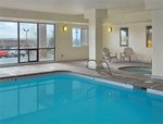 Tn-t10362_pool_01_e