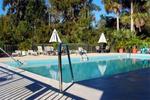 Tn-n63965_pool_01_f