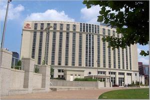 Web-2085454-hilton_suites_nashville_downtown-nashville