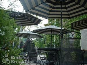 The Port Hotel Restaurant and Inn::BedAndBreakfast.com