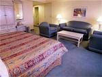 Holiday Inn Select & Suites MPLS INTL ARPT-MALL OF AMERICA::Orbitz