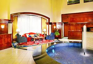 Web-evt_3442-lobby-2