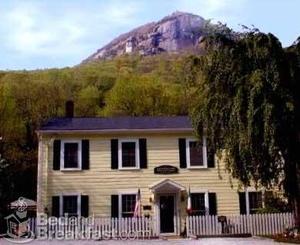 The Wicklow Inn::BedAndBreakfast.com